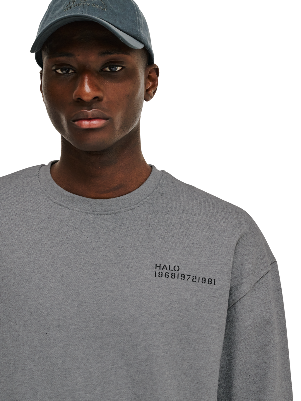 HALO ESSENTIAL CREW, GREY MELANGE, model