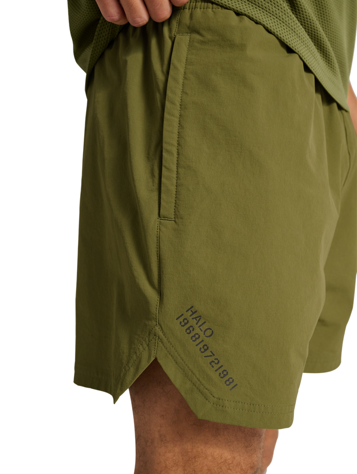 HALO SHORTS, OLIVE DRAB, model