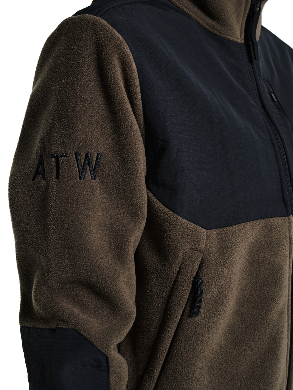 HALO BLOCKED ZIP FLEECE, MAJOR BROWN, model