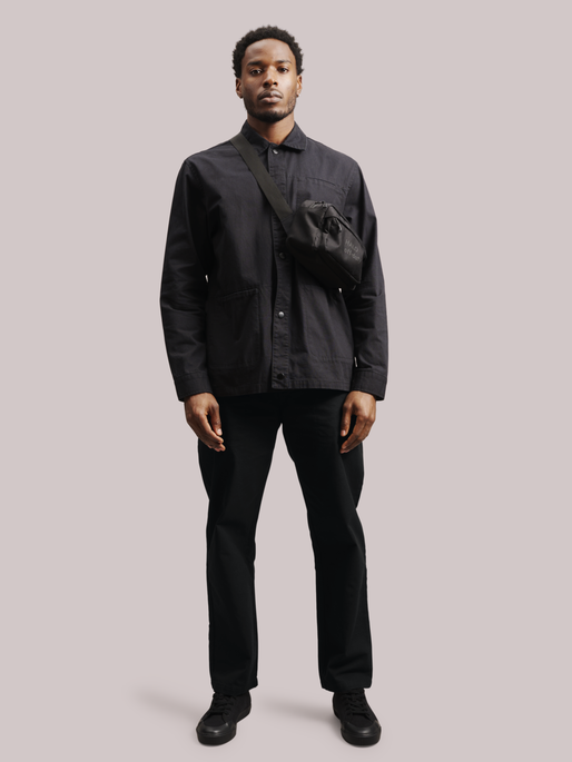 HALO UTILITY PANTS, BLACK, model
