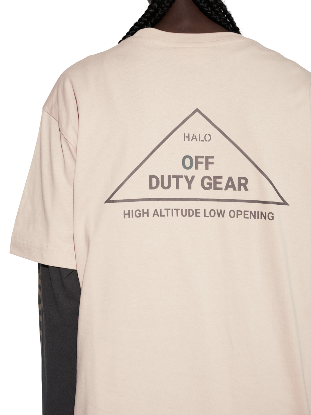 HALO ALTITUDE T-SHIRT, OYSTER GRAY, model