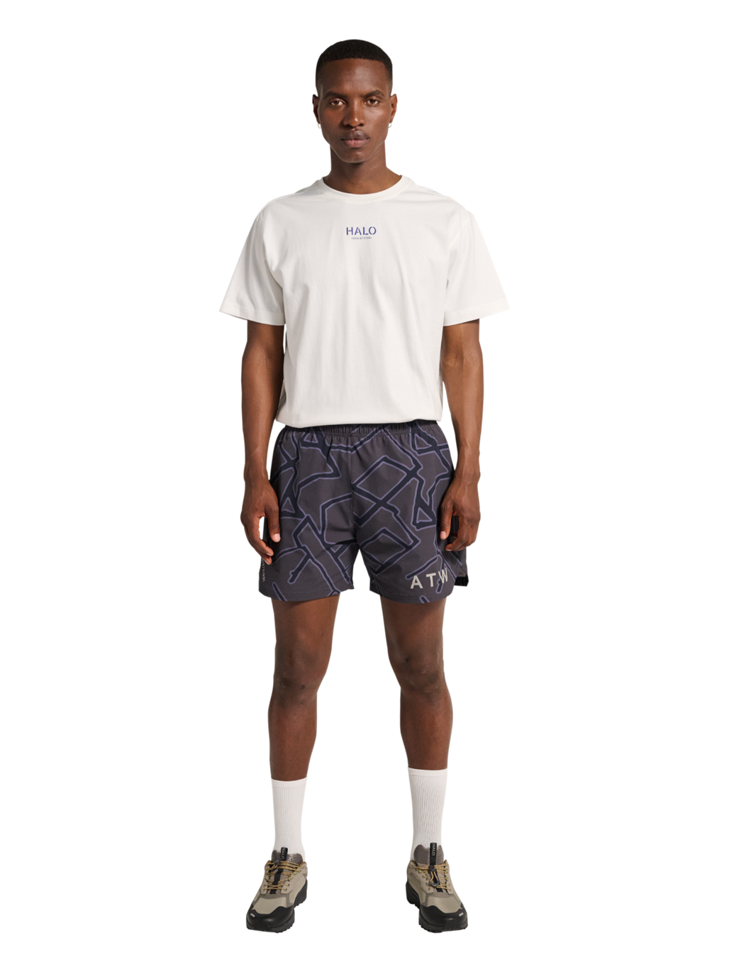 HALO SHORTS, TURBULENCE, model
