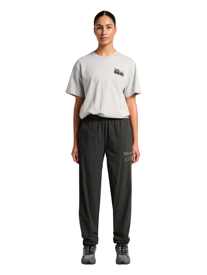 HALO AIR PANTS, RAVEN, model