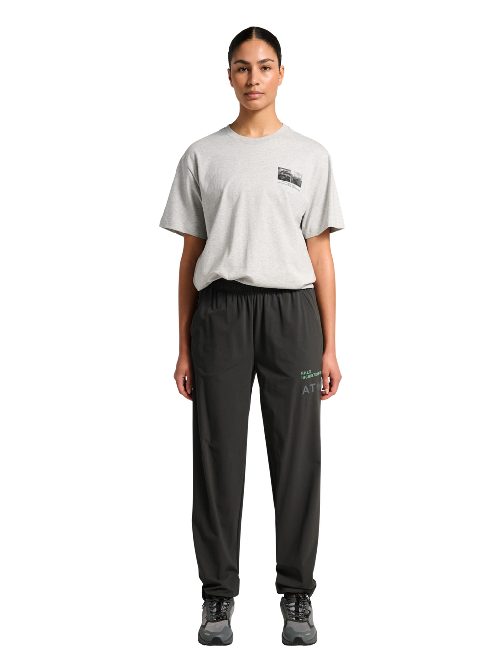 HALO AIR PANTS, RAVEN, model