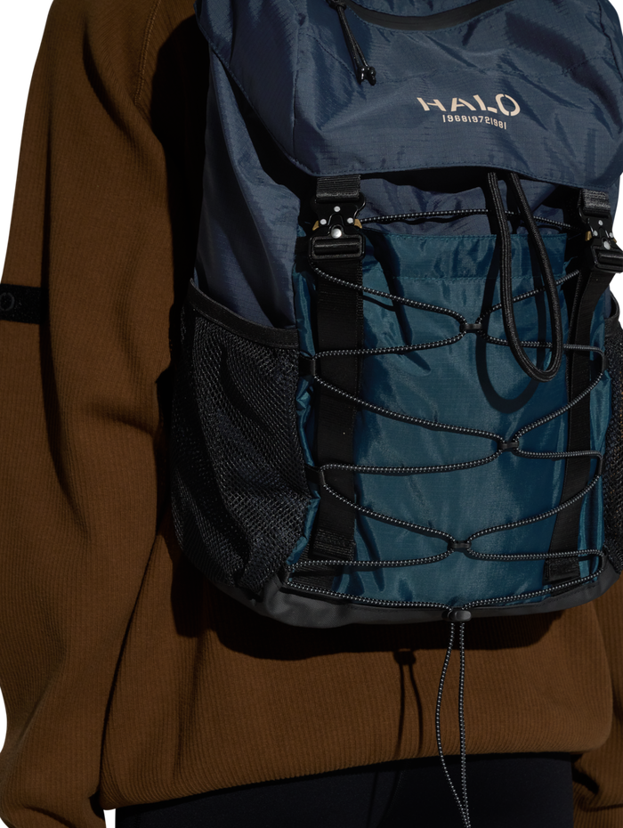 HALO OFF DUTY BACKPACK, BLUE NIGHTS, model