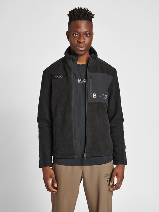 HALO TEDDY FLEECE JACKET, BLACK, model