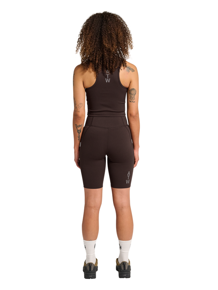 HALO WOMEN TRAINING TOP, CHOCOLATE TORTE, model
