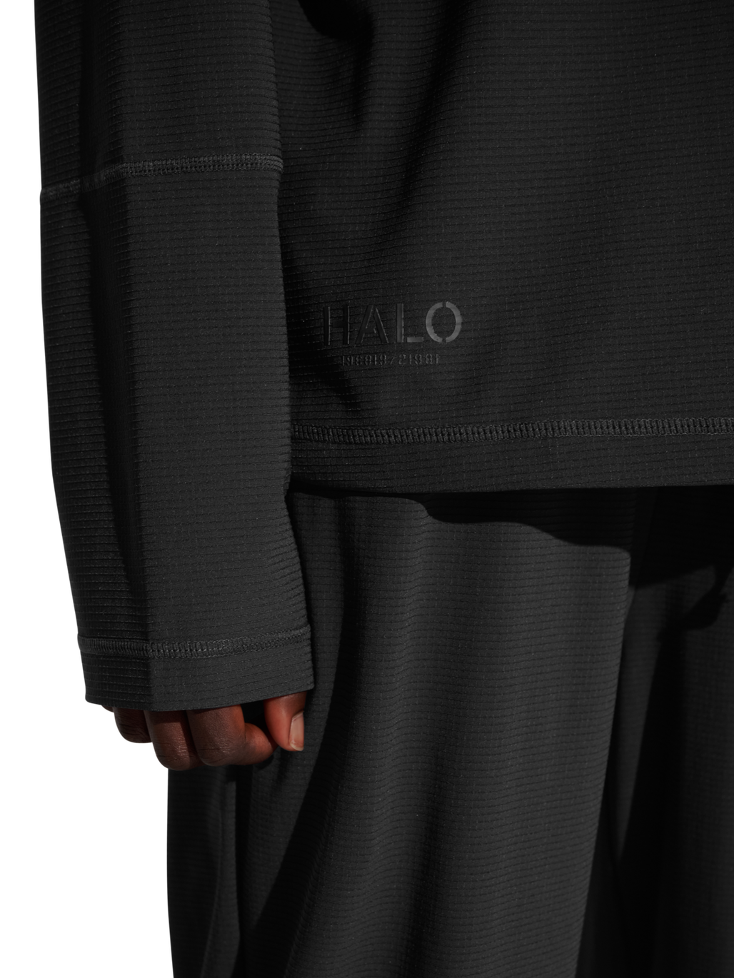 HALO AIRBORNE HALF ZIP, BLACK, model