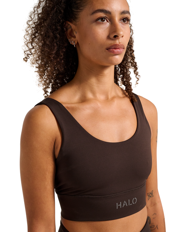 HALO WOMEN TRAINING BRA, CHOCOLATE TORTE, model
