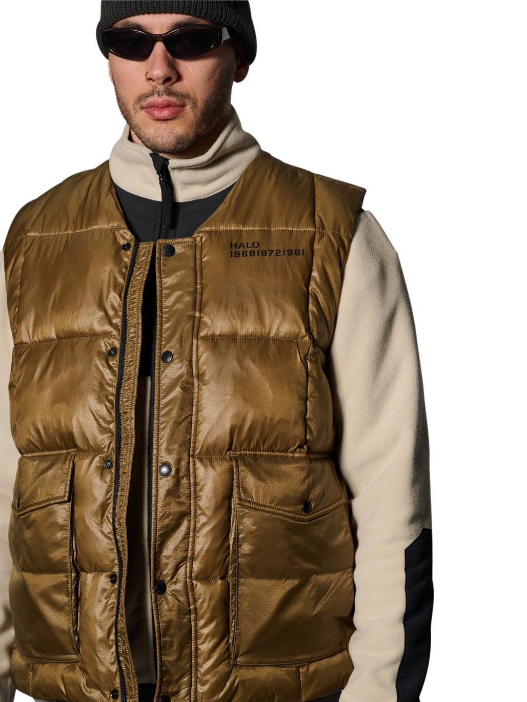 HALO TROOPER DOWN VEST, KANGAROO, model
