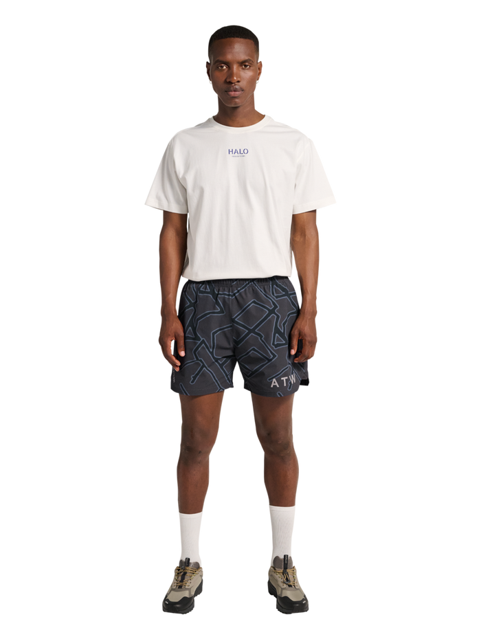 HALO SHORTS, TURBULENCE, model