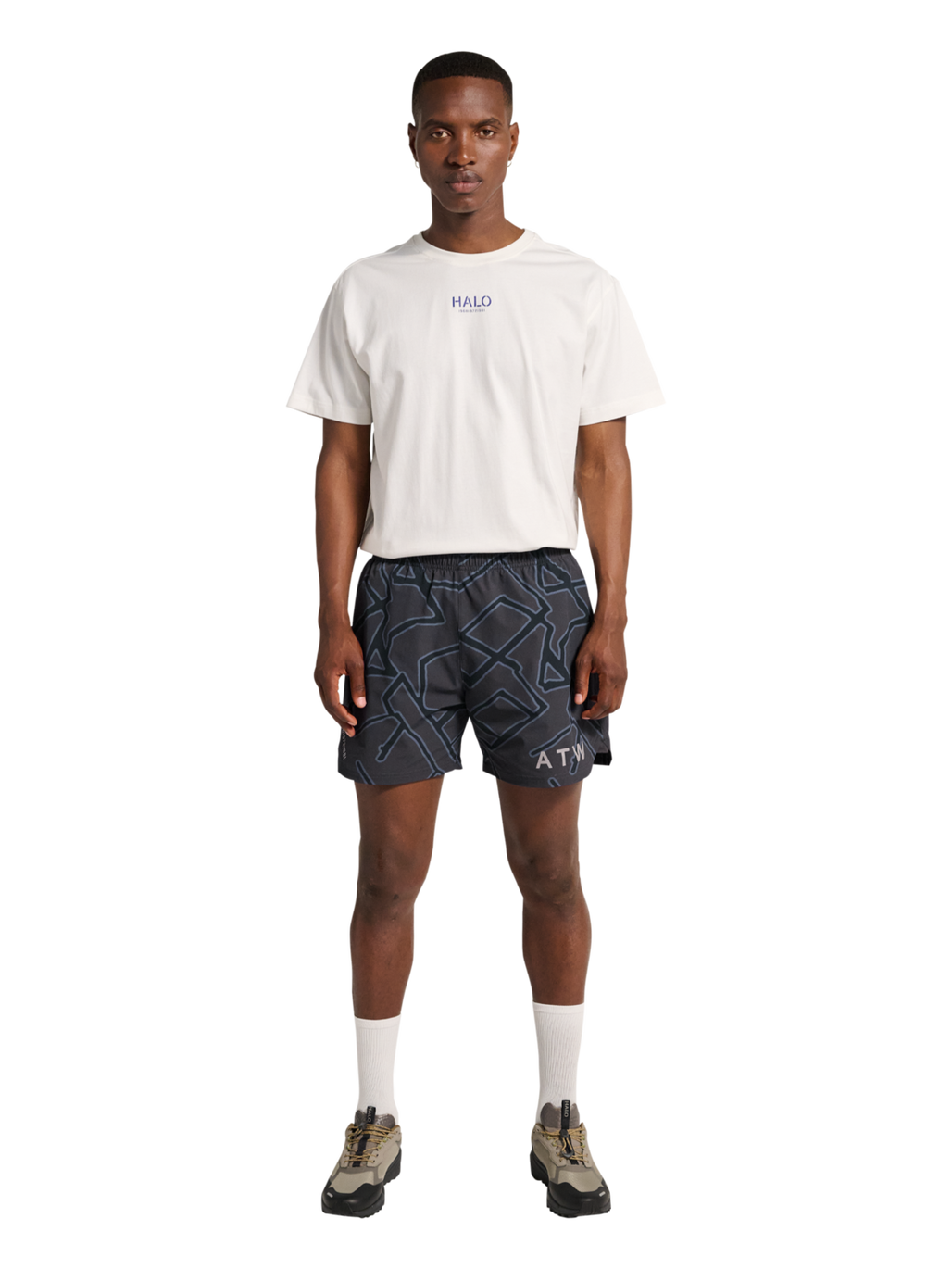 HALO SHORTS, TURBULENCE, model