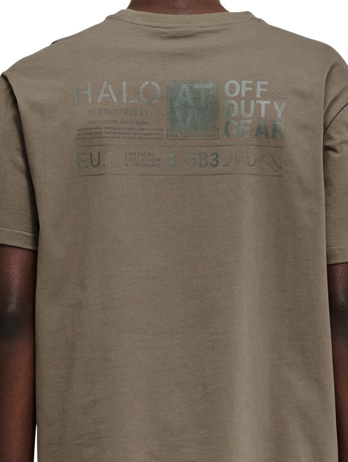 HALO GRAPHIC T-SHIRT 03, CHOCOLATE CHIP, model