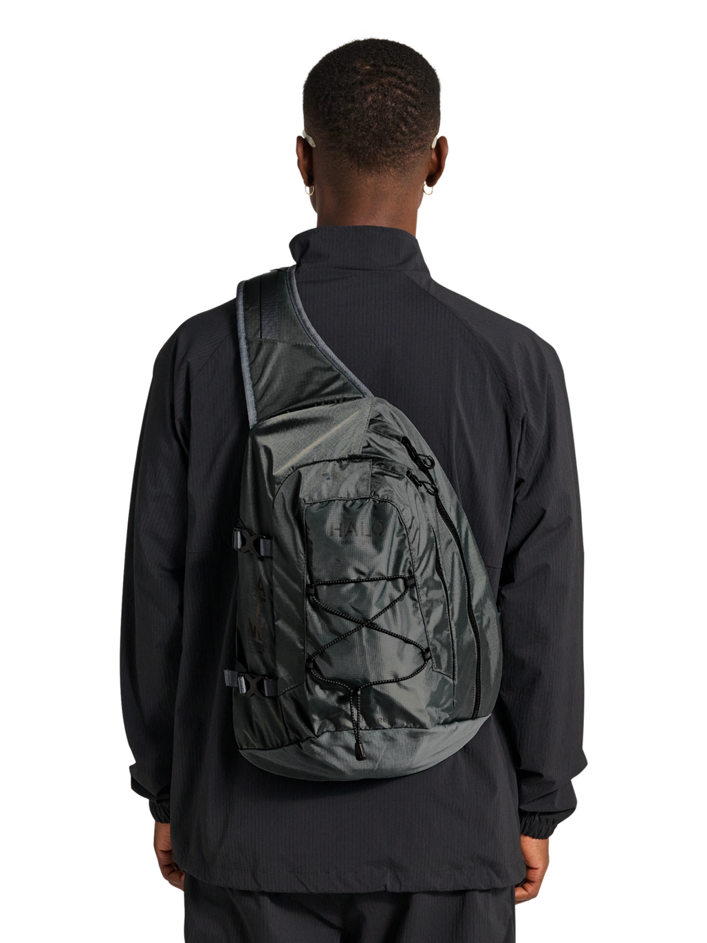 HALO UTILITY CROSSBODY BAG, ASPHALT, model