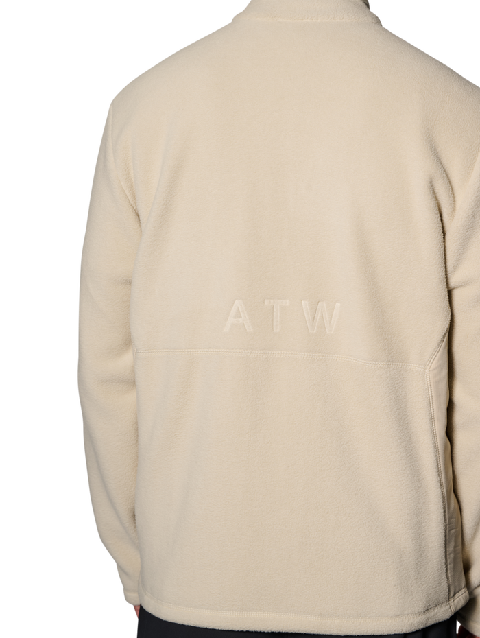 HALO ATW TEDDY FLEECE JACKET, OYSTER GRAY, model