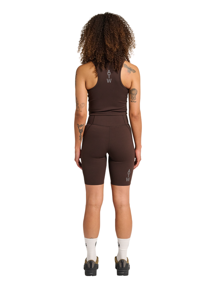 HALO WOMEN TRAINING SPRINTERS, CHOCOLATE TORTE, model