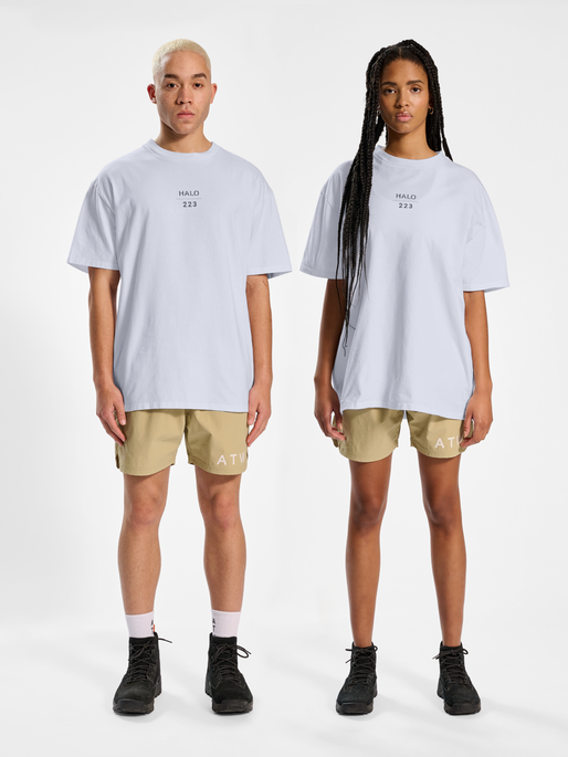 HALO HEAVY GRAPHIC TEE, WHITE, model