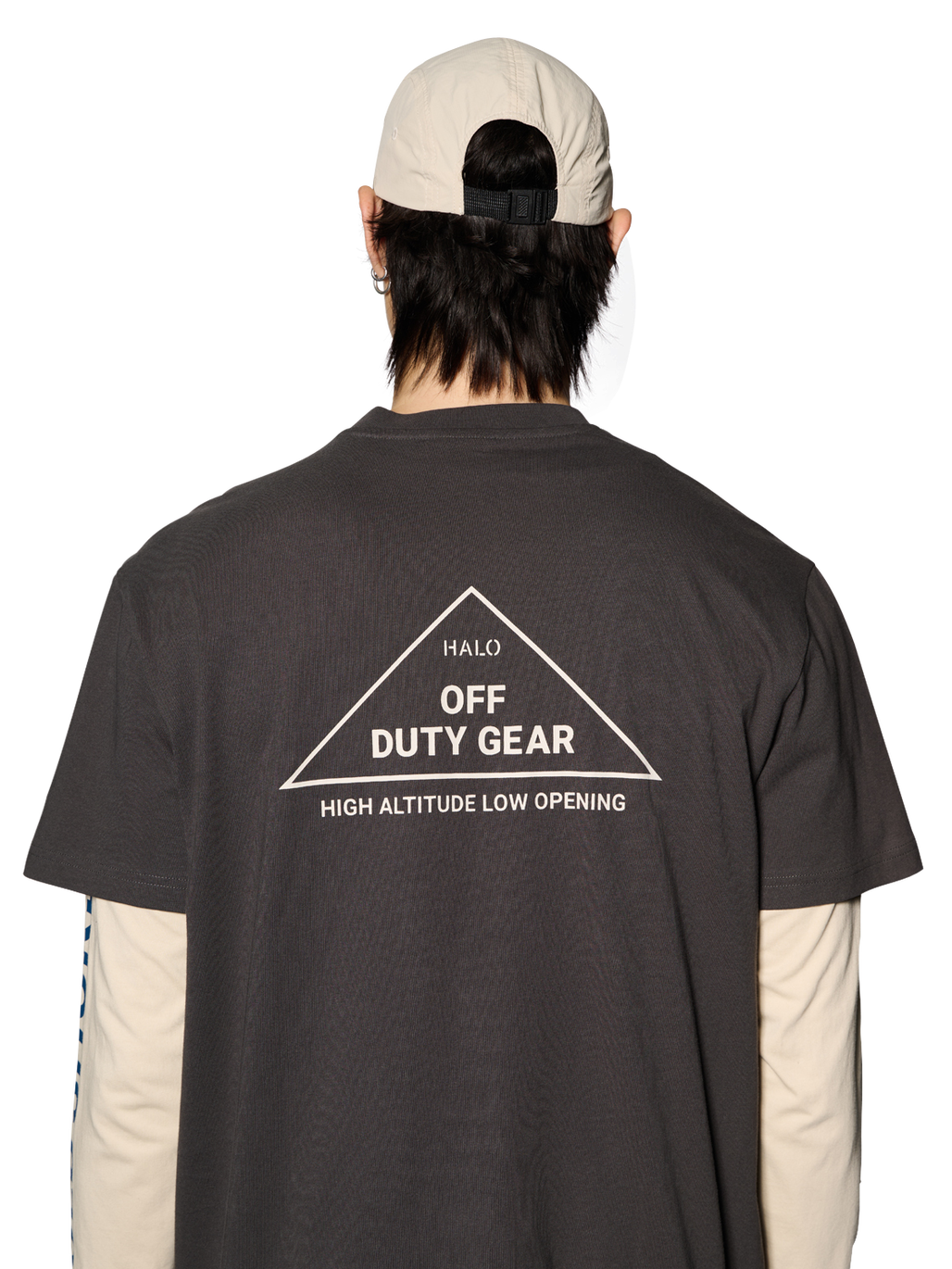 HALO ALTITUDE T-SHIRT, RAVEN, model