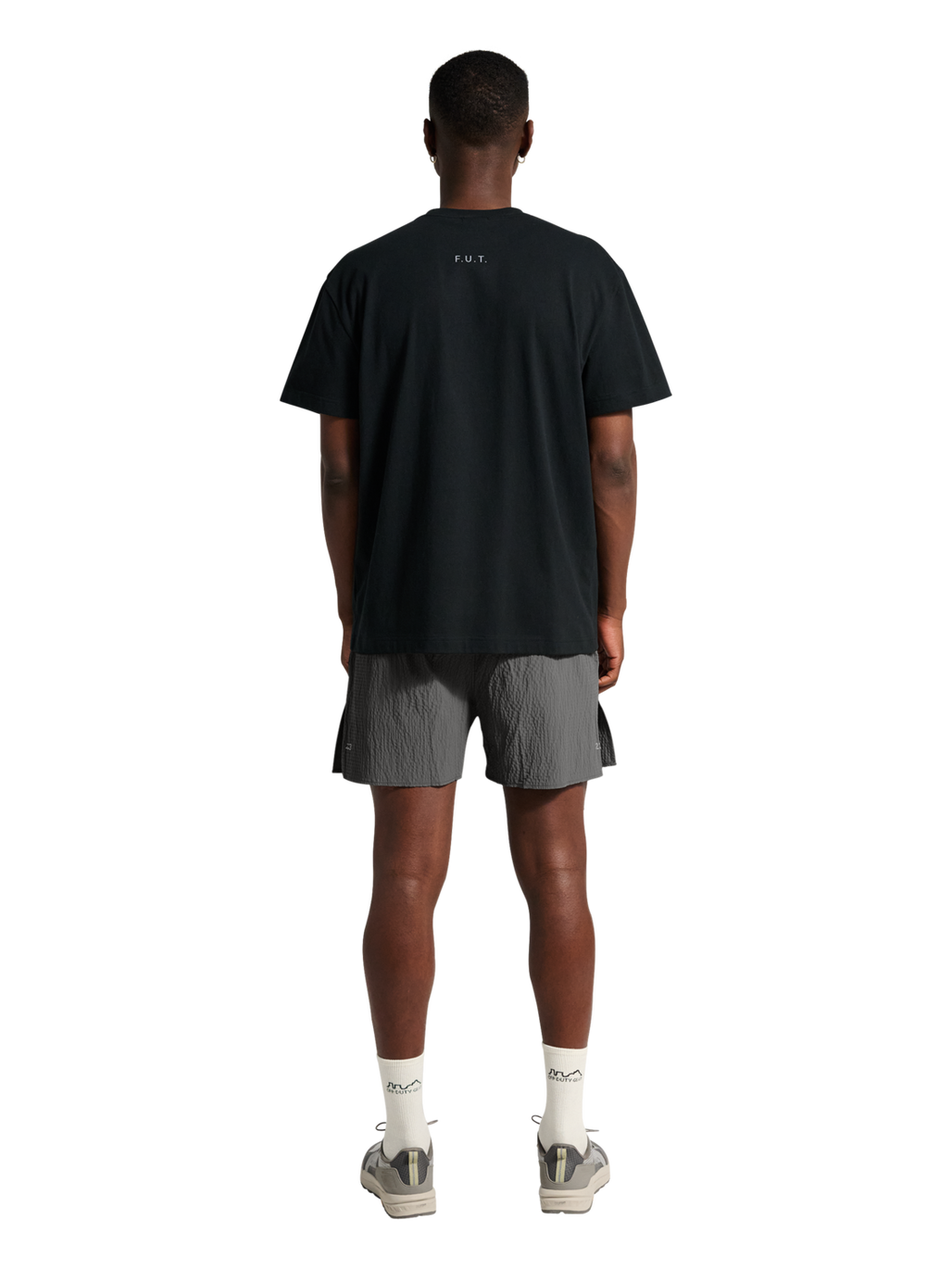 HALO WAFFLE TECH SHORTS, GUNMETAL, model