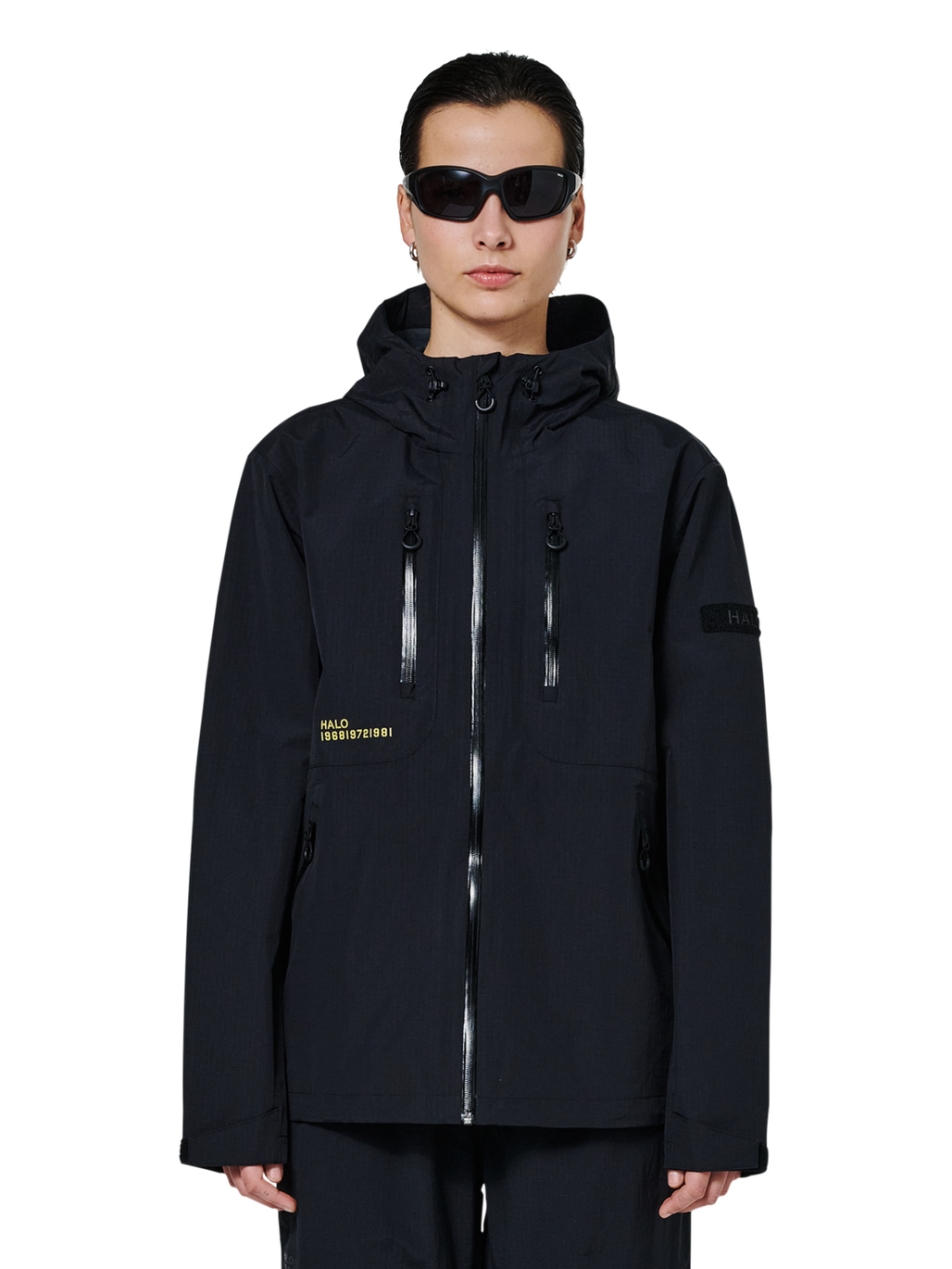 HALO ASSET JACKET, BLACK, model