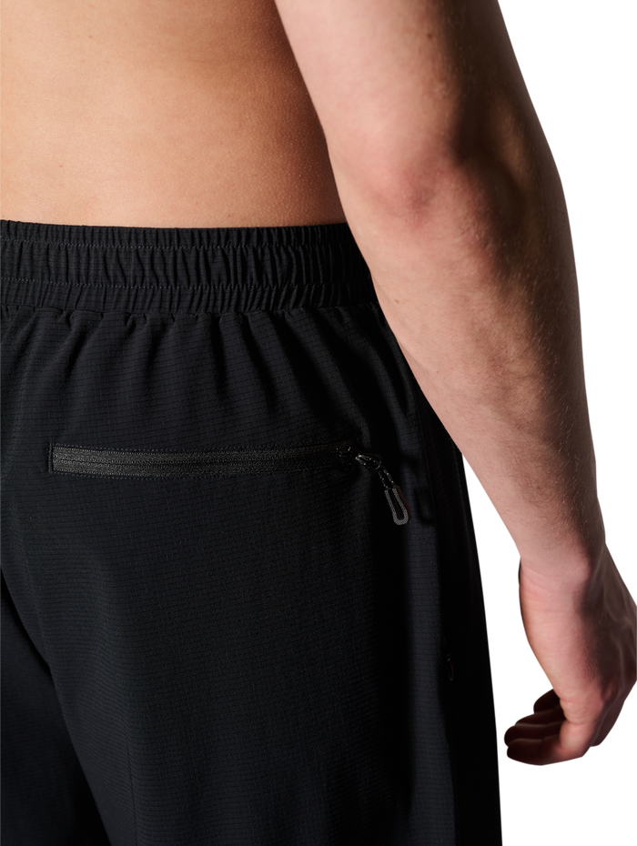 HALO AIRBORNE PANTS, BLACK, model