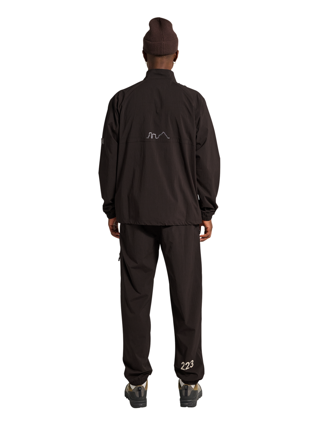 HALO STEEL JACKET, CHOCOLATE TORTE, model