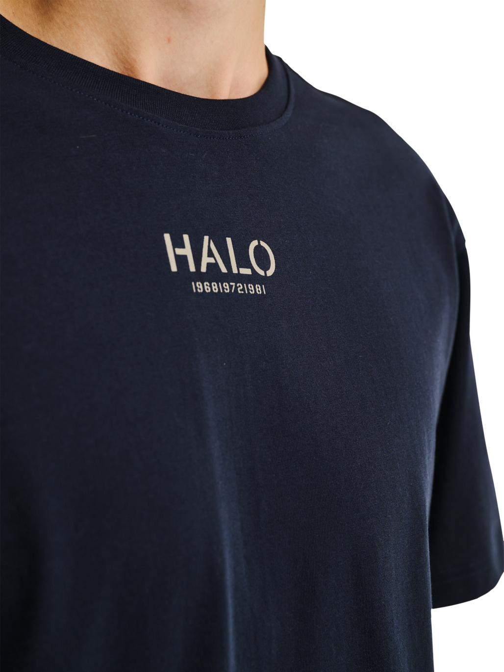HALO GRAPHIC T-SHIRT 01, DEEP WELL, model