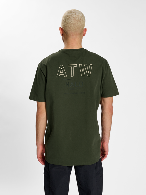 HALO HEAVY GRAPHIC T-SHIRT ATW, FOREST NIGHT, model