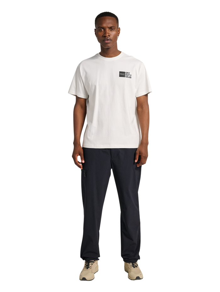 HALO GRAPHIC T-SHIRT, MARSHMALLOW, model