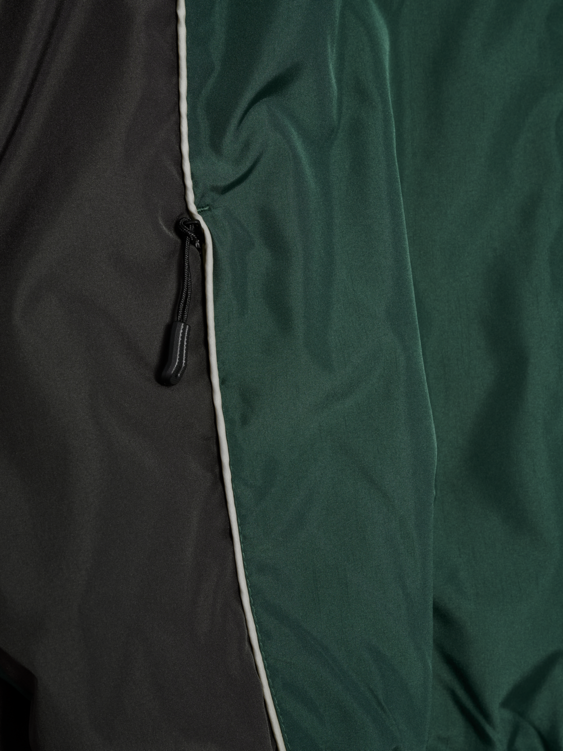 HALO STEEL TRACKSUIT JACKET, GARDEN TOPIARY, packshot