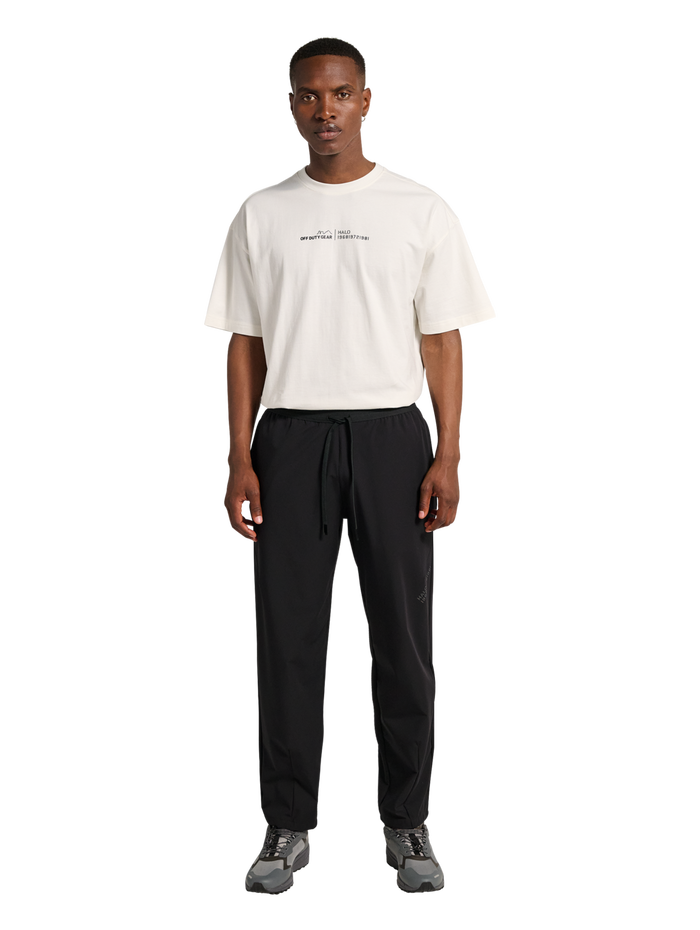 HALO REAPER RELAXED PANTS, BLACK, model