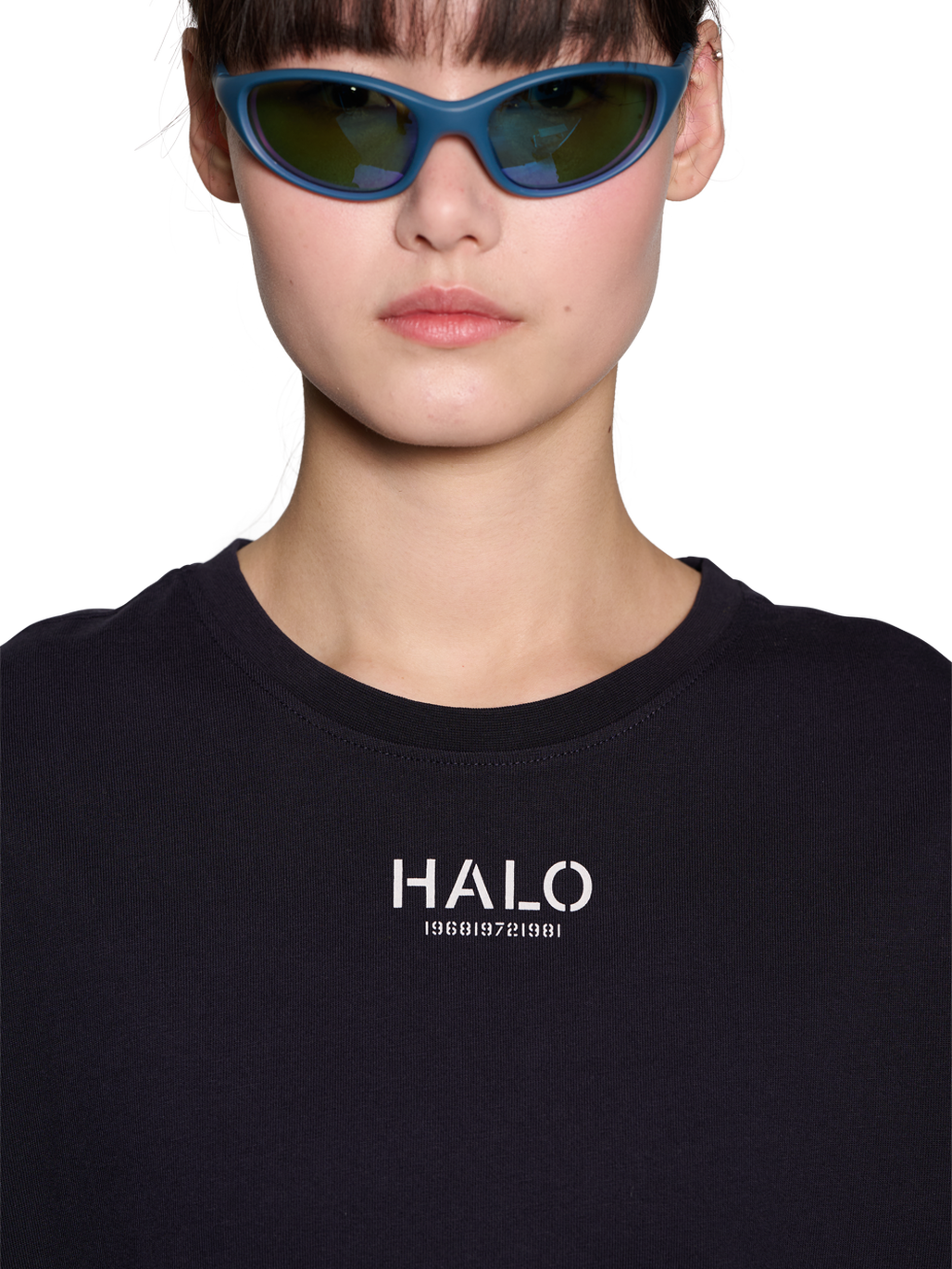 HALO LOGO PHOTO GRAPHIC T-SHIRT, DEEP WELL, model