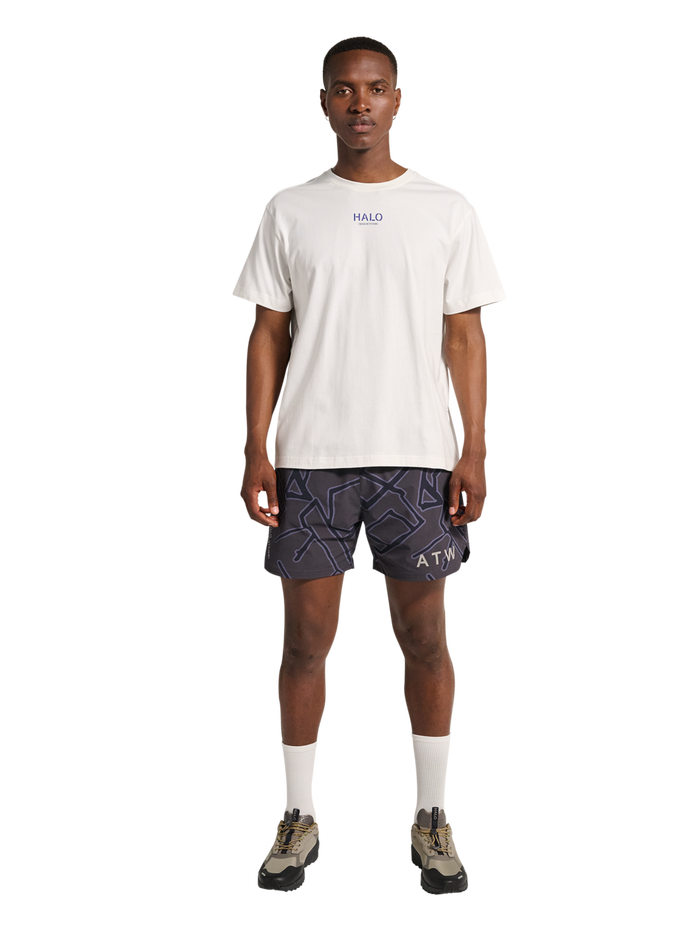 HALO GRAPHIC T-SHIRT, MARSHMALLOW, model