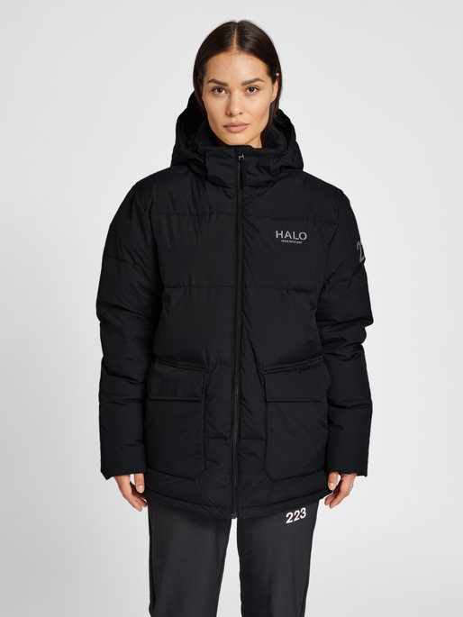 HALO DOWN PUFFER, BLACK, model