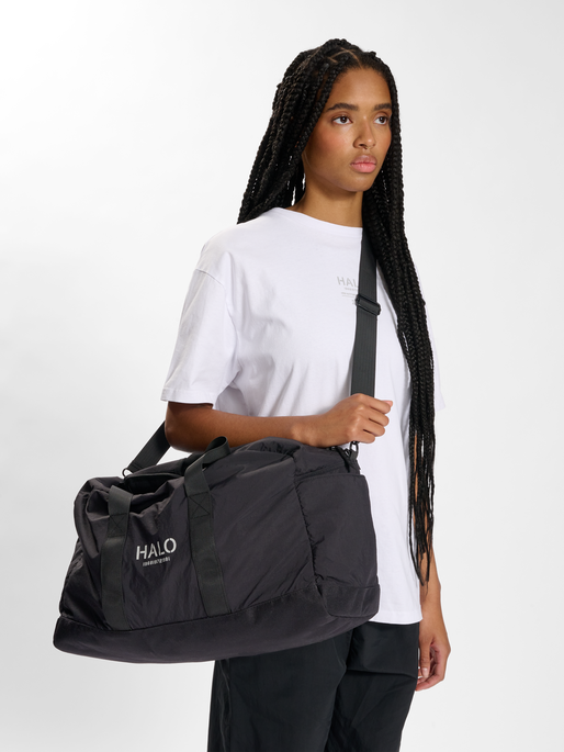 HALO RIBSTOP DUFFLE BAG, BLACK, model