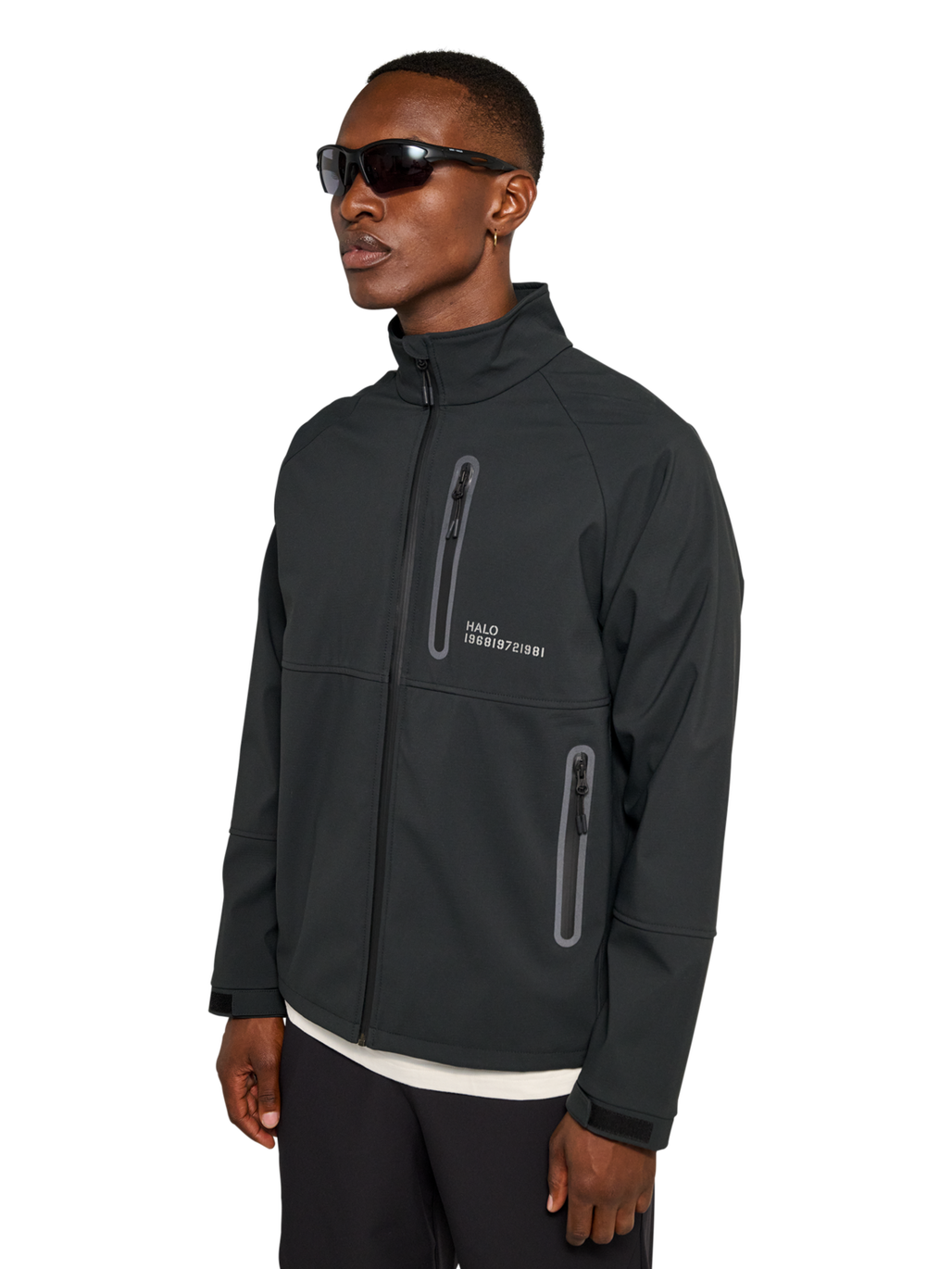 HALO ELITE SOFTSHELL JACKET, BLACK, model