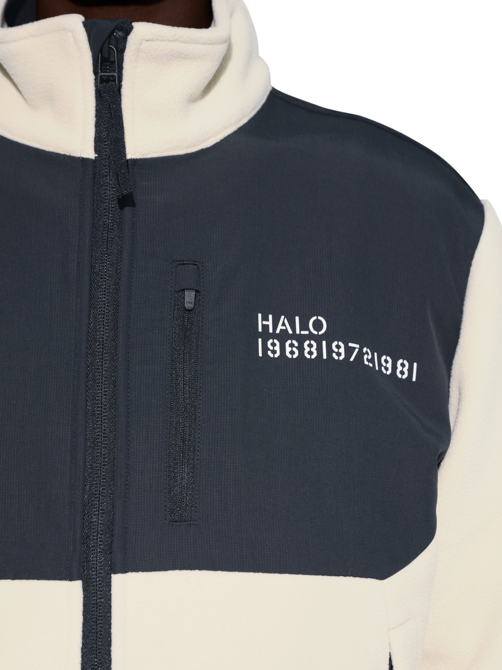 HALO BLOCKED ZIP FLEECE, OYSTER GRAY, model