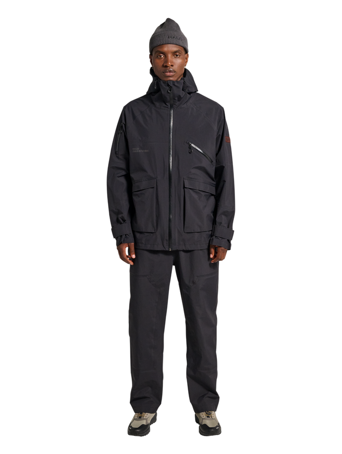 HALO GHOST SHELL JACKET, BLACK, model