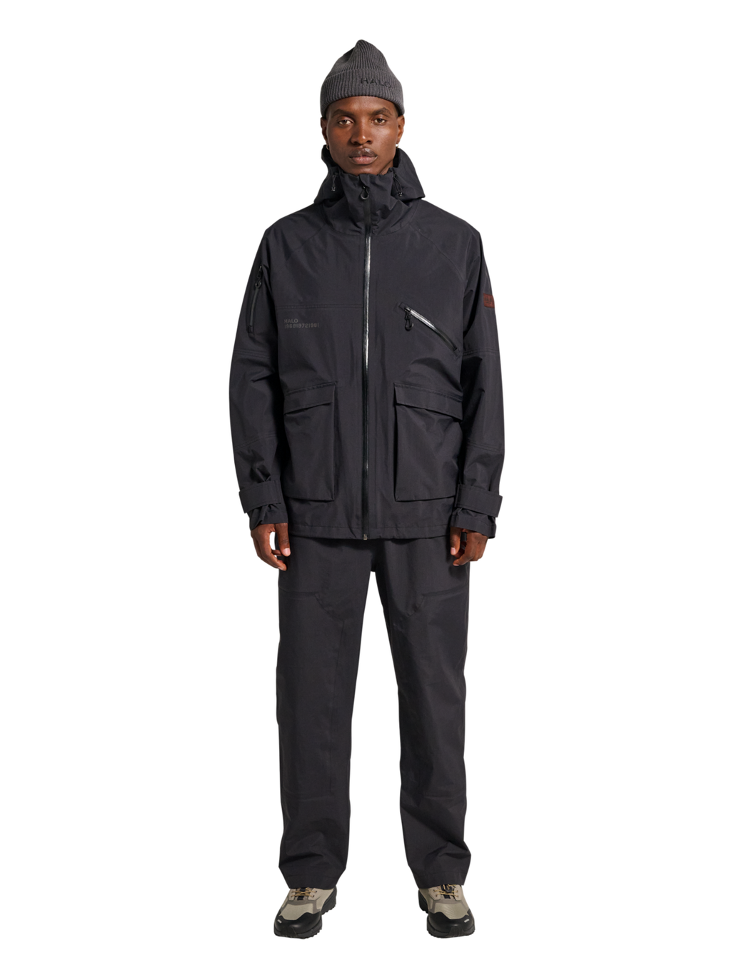 HALO GHOST SHELL JACKET, BLACK, model