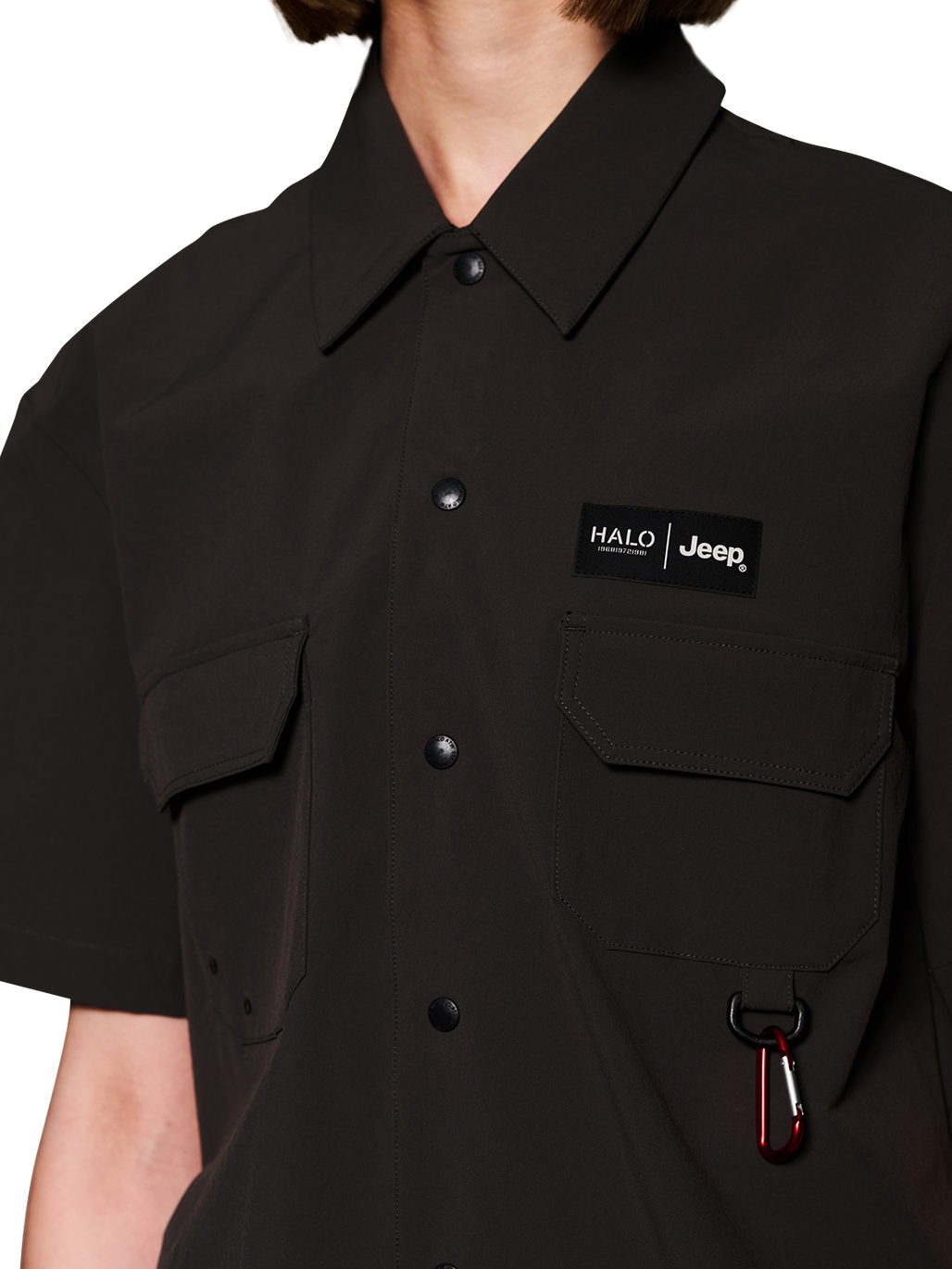 HALO JEEP SHORT SLEEVE SHIRT, RAVEN, model