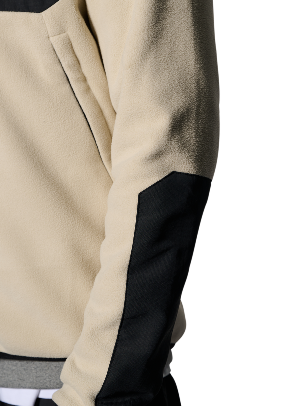 HALO BLOCKED ZIP FLEECE, OYSTER GRAY, model