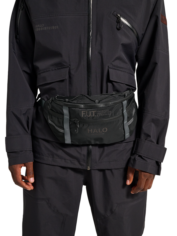 HALO UTILITY BUMBAG, BLACK, model
