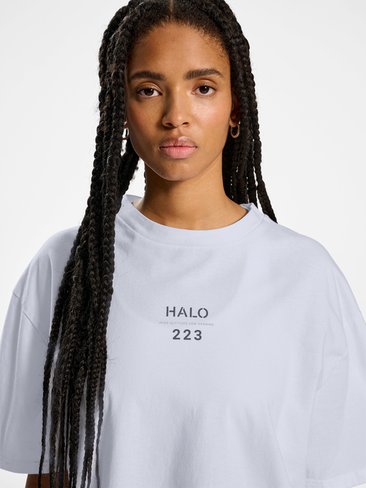 HALO HEAVY GRAPHIC TEE, WHITE, model