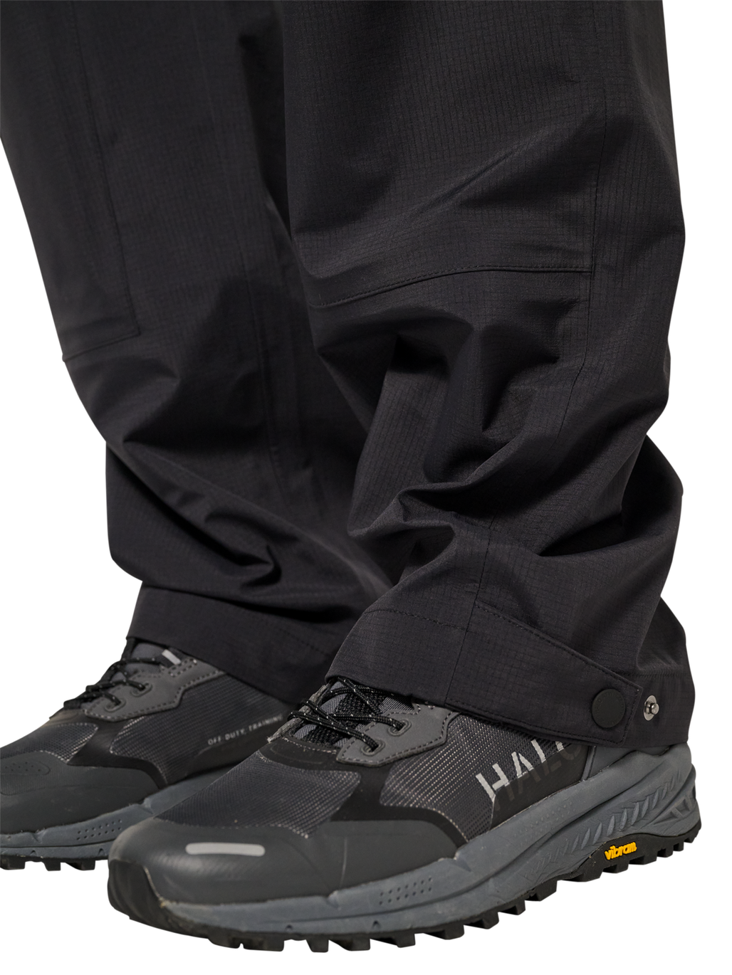 HALO GHOST SHELL PANTS, BLACK, model