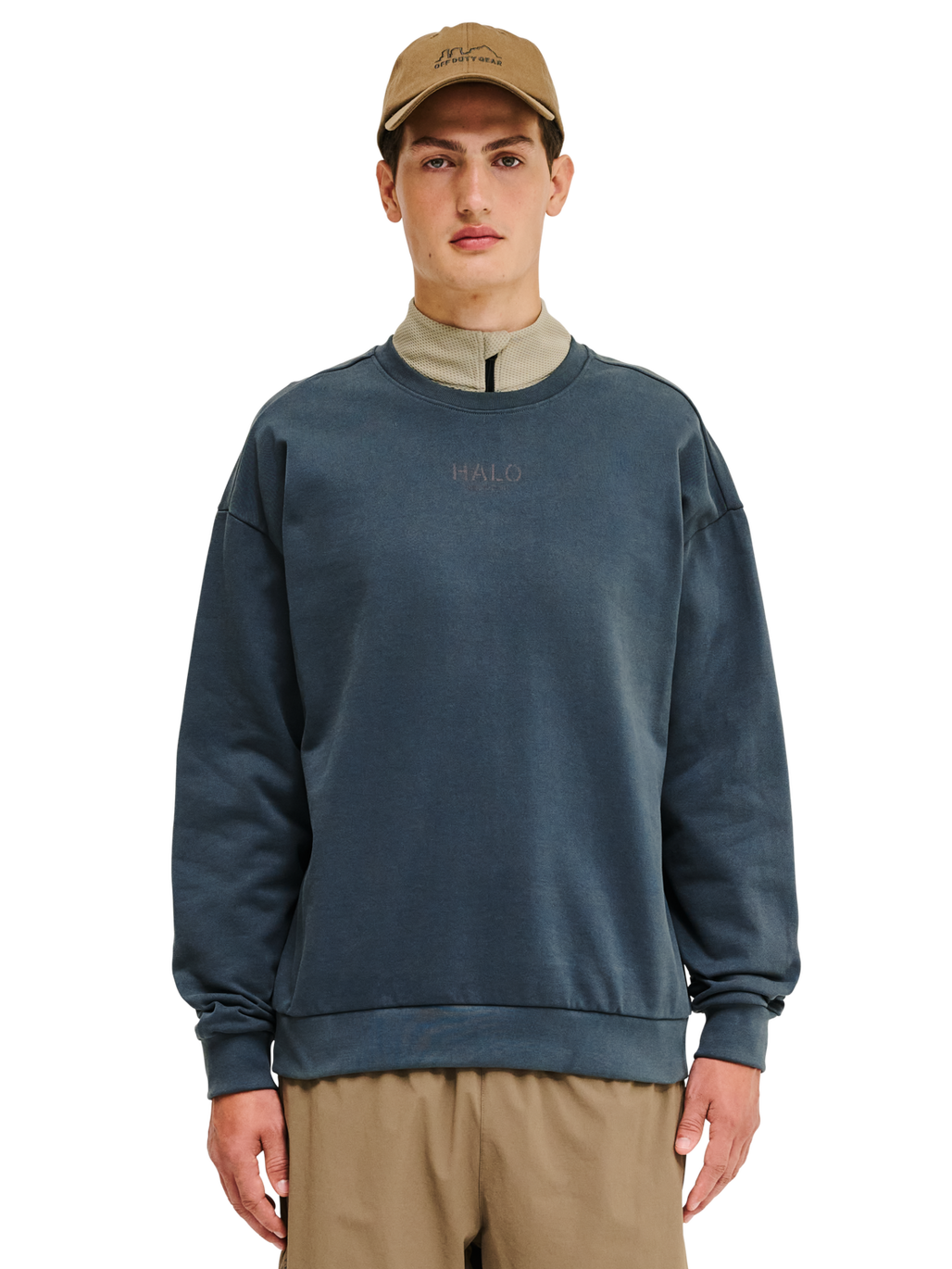 HALO GRAPHIC CREW 01, DARK SLATE, model