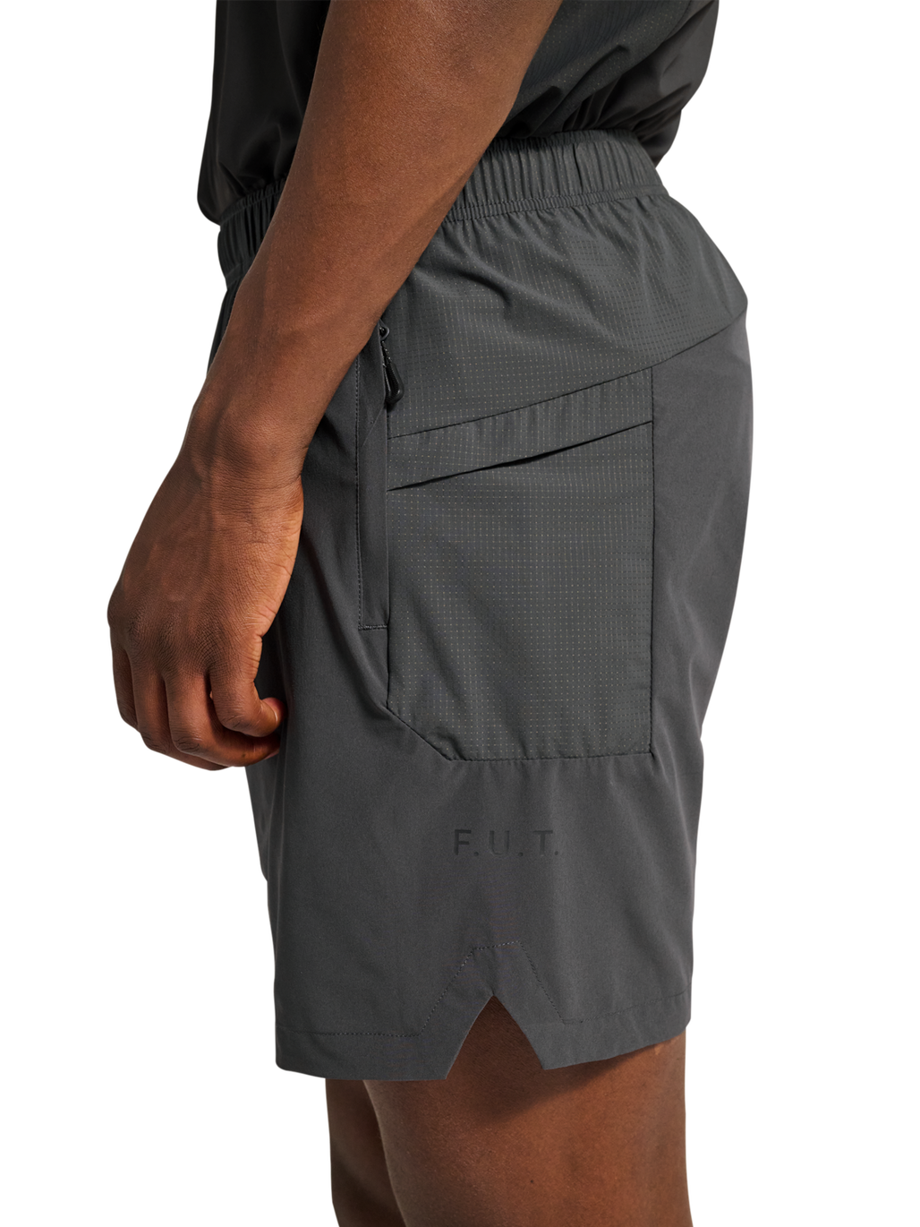 HALO SCOUT SHORTS, ASPHALT, model