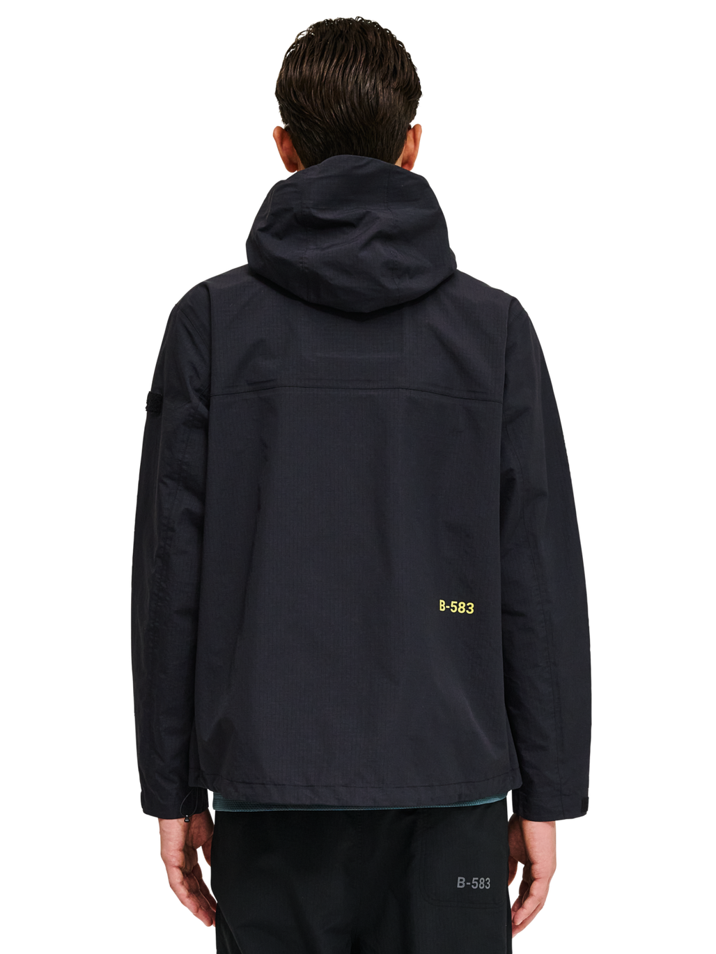 HALO ASSET JACKET, BLACK, model