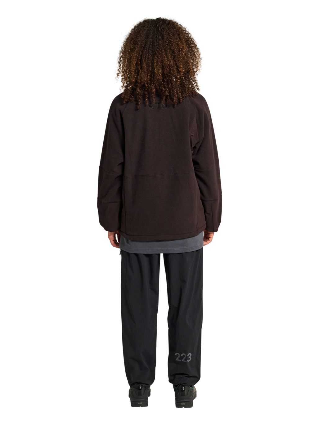 HALO WINDPROOF TEDDYFLEECE JACKET, CHOCOLATE TORTE, model