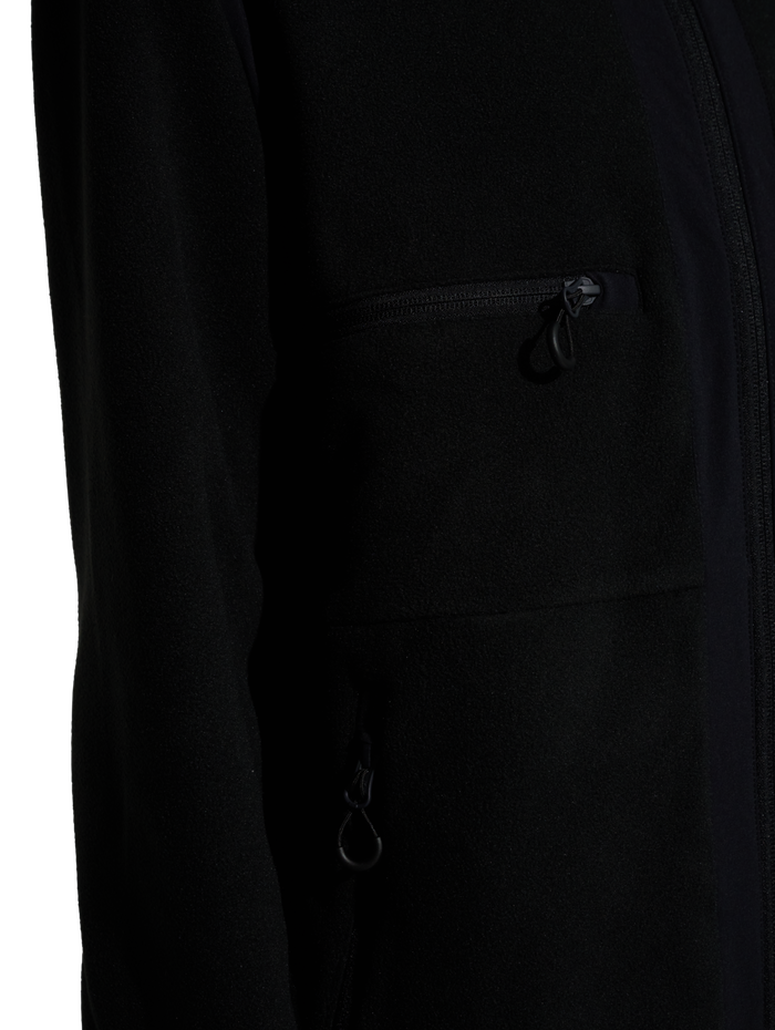 HALO PANELED FLEECE JACKET, BLACK, model