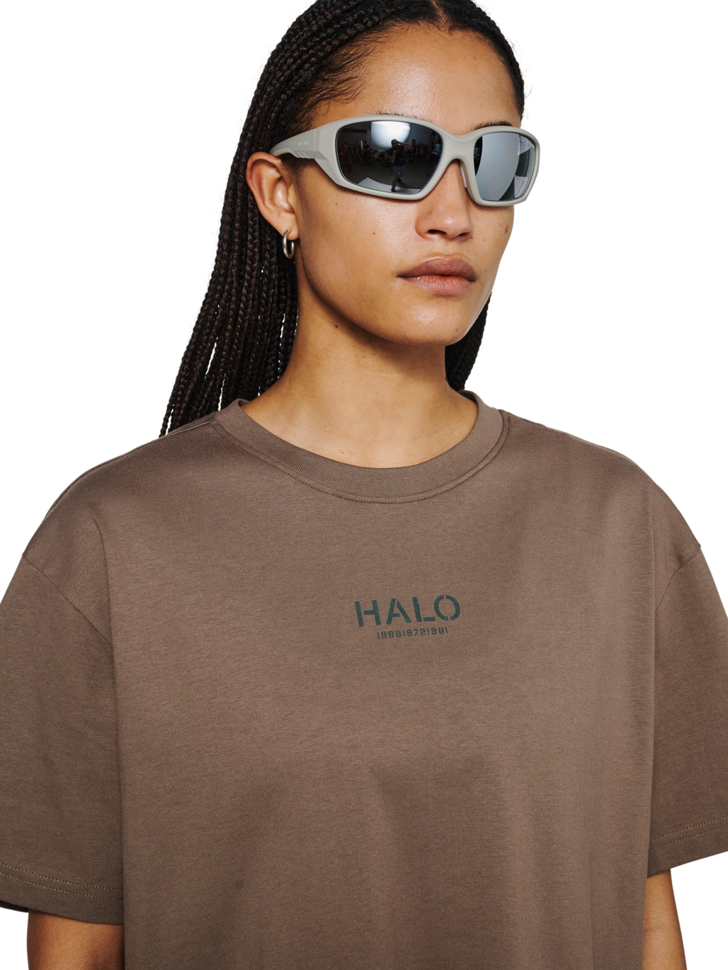 HALO GRAPHIC T-SHIRT 03, CHOCOLATE CHIP, model